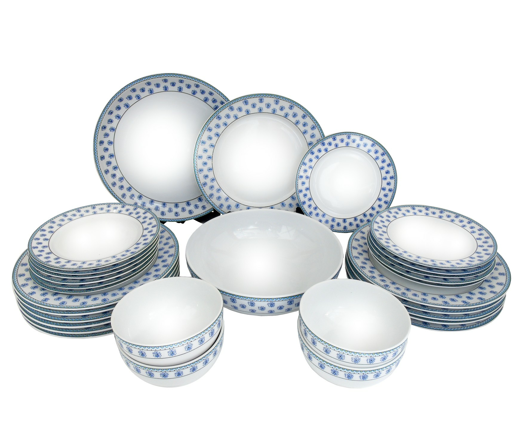 Service de table Guy Degrenne en porcelaine blanche décor de - Lot 6 Service de table Guy Degrenne en porcelaine blanche décor de - Lot 6